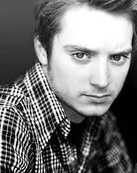 pin by whitneye mccoy on elijah wood elijah wood black and white portraits respectable man