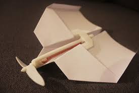 Paper Airplane Rubberband Motor By Viralvideolab Paper Airplanes Make A Paper Airplane 3d Printing Toys