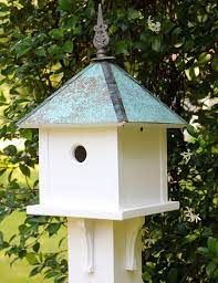 Heartwood Skybox Bird House Gardener S Supply Bird House Bird House Kits Bird Houses