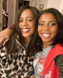 So thankful for my mom and two of my nieces who came to visit this  week/weekend. Alexander didn't have school all week, so my mom watched him  while I was at work.