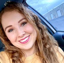 Ashton Hyatt's Instagram, Twitter & Facebook