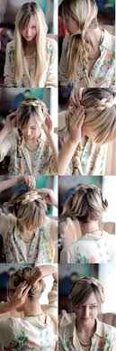 Voilà une coiffure simple et élégante quand on veut rester avec les cheveux détachés, mais sans être gênée par les mèches qui se baladent. 25 Coiffures Express Pour Les Pressees Du Matin 5 Min Max