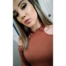 Julia Mattei's Instagram, Twitter & Facebook