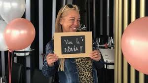 La colaboradora de 'sálvame' ha ido soltando píldoras en el programa de los detalles de su enlace. El Mensaje Indirecto De Andrea Janeiro A Su Padre Jesulin De Ubrique En La Boda De Belen Esteban Trending Topic Cadena 100