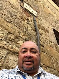 You mean to tell me there are no houses in all of Tuscany!?!