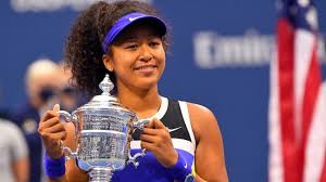 Naomi osaka poses with the trophy after her first career title at the 2018 bnp paribas open in her face masks during the 2020 u.s. Kalahkan Azarenka Petenis Jepang Naomi Osaka Juara Us Open 2020