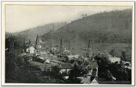 Pin By Carol Dickson On Genealogy West Virginia History Country Roads Take Me Home Virginia Homes