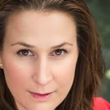 Mariana Diaz's Instagram, Twitter & Facebook