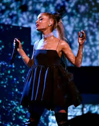 Ariana Grande No Tears Left To Cry Live Billboard Pin By Mary Beatty On Ariana Grande Ariana Grande Ariana Grande Outfits Ariana Grande Selena Gomez