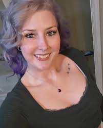 Hello darling 😘 #explore #selfie #purplehair