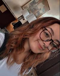 Cassandra Barber (@barbercassandra) • Instagram photos and videos