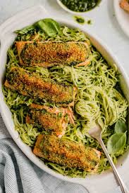 Yep, the long, skinny pasta has gotten a bad rap in the past…but we're not really sure why. 30 Minute Pesto Salmon Pasta Zestful Kitchen