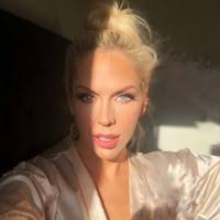 Jaclyn Daly's Instagram, Twitter & Facebook