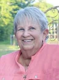 Evelyn Darden's Instagram, Twitter & Facebook