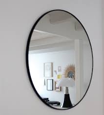 91.0 (36.4 po) la largeur du cadre, cm: Miroir Rond En Feutre Basile Design Francais