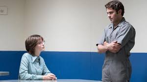 Ted bundy, film del 2002 di matthew bright, racconta la vita di uno dei serial killer più famosi della storia americana, dal primo omicidio all'ultimo arresto (l'uomo riesce infatti ad. L Ex Star Disney Zac Efron E Ted Bundy Tutto Sulla Storia Del Serial Killer Piu Fascinoso D America La Stampa
