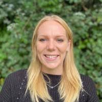 18800+ perfiles de «Holliday»