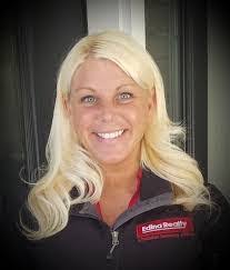 Darlene Middlebrook's Instagram, Twitter & Facebook