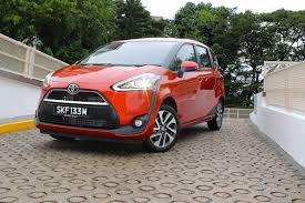 2016 toyota sienta malaysia quick walk around review. Toyota Sienta Review The Parent Trap Carbuyer Singapore
