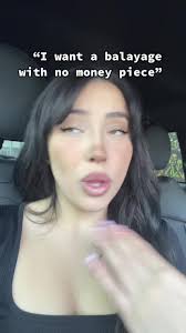 Do you have clients that prefer no money piece or do I just have the  special ones #NextLevelDish #hairstylist