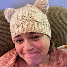 RECIPE 👉  https://www.momontimeout.com/coconut-cream-pie-cookie-cups-recipe/ Coconut  Cream Pie Cookie Cups! Two of my favorite desserts collide in this easy to  make recipe 😍