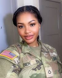 I need a male Bestie 🥺 I always see you in my recommended friends, will  you at least say hi to me?