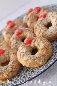 Anneaux Aux Amandes Douceurs D Alger Gateau Sec Gateau Amande Recette Gateau Oriental