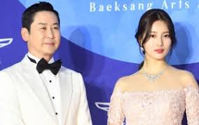 For the 57th baeksang art awards, 'it's okay not to be okay' swiped the most nods with as many as eight along with 'beyond evil' who snagged seven nominations. Baeksang Arts Awards 2021 Suzy Akan Dampingi Shin Dong Yeop Sebagai Mc Untuk Kesekian Kalinya