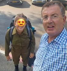 Knitting hats for IDF soldiers in Roslyn, NY