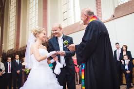 Günstig brautkleider online verkaufen,persunkleid bietet tolle billige hochzeitskleider 2015,und kleider für besondere anlässe an.kaufen sie sofort bei persun ein! Hochzeit Von Anni Stephan In Bardowick Hochzeitsfotograf Luneburg Caro Marc Fotografie Film Mit Herz
