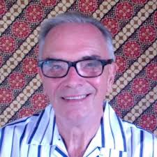 Michael F., A certified tutor with 14 years of online experience. I'm a  pronunciation expert! I can help you sound like a native speaker! .