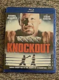 Daniel Magder's Instagram, Twitter & Facebook