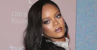Born in saint michael and raised in bridgetown, barbados. So Wurde Rihanna Zur Reichsten Sangerin Der Welt