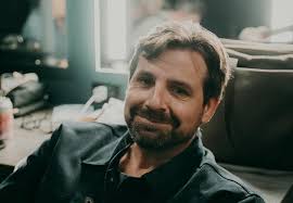 Dan Avery (@freedanavery) • Instagram photos and videos