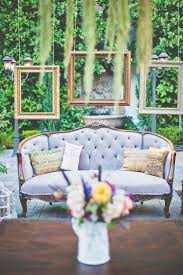 Vintage Couch Used For Reception Lounge Wedding Lounge Wedding Furniture Vintage Couch