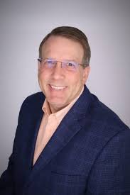 Faculty Mentor of the Month