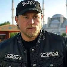 Chase your Dreams with the Spirit of a Fox. Be Cunning, but Keep your Heart  of Gold.✌️♥️ 🎶🎸🌎🩷🤗💚🐝🩵🙌💜☯️