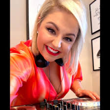 Stream Mandy🔉🏴󠁧󠁢󠁳󠁣󠁴󠁿 music