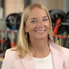 Ellen Kats's Instagram, Twitter & Facebook