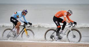 Mathieu van der poel got to wear the yellow leader's jersey in the tour de france for six days in the past week, an impressive debut for his first appearance in cycling's most prestigious race. Cyclocross Wm 2021 Van Der Poel Zum Vierten Weltmeistertitel Rennrad News