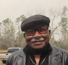 Arline Reyes's Instagram, Twitter & Facebook