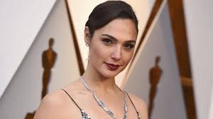 Oyuncu gal gadot filmleri izle. Heart Of Stone Gal Gadot E Confirmada Como Protagonista De Novo Filme De Espionagem Cinema Com Rapadura