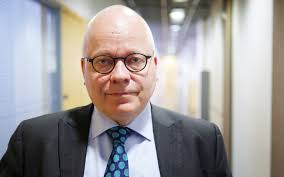 Kulmunille esiintymiskoulutusta antanut Harri Saukkomaa Kauppalehdelle:  Emme häpeä tai salaile mitään