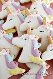 Pastel Unicorn Decorated Sugar Cookies With A Shimmery Gold Horn They Look So Zen Sugar Cookies Decorated Cookie Decorating Unicorn Cookies