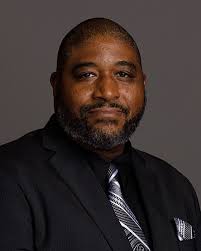 SEANC President Kirk Montgomery visited the #ncga today to meet with  legislators