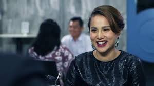 Saksikan drama terbaru yang akan ditayangkan nanti di tv3berjudul villa ghazara. Akasia Villa Ghazara Episod 5