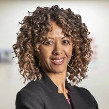 Lisa Cloyd's Instagram, Twitter & Facebook