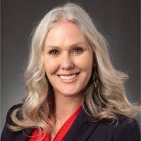 Sandra Elwood's Instagram, Twitter & Facebook