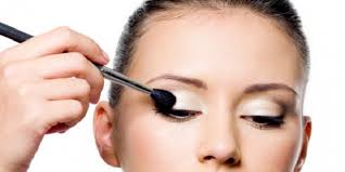 To apply cream eye shadow, use only synthetic brushes; How To Apply Eye Shadow Perfectly Detailed Steps With Pictures
