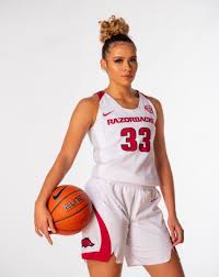 Slocum and dungee combine for 48 points in arkansas win. Chelsea Dungee On Twitter Beauty And The Beast